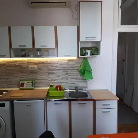 Cozy Hikers Flat Apartment Belgrade Exterior photo